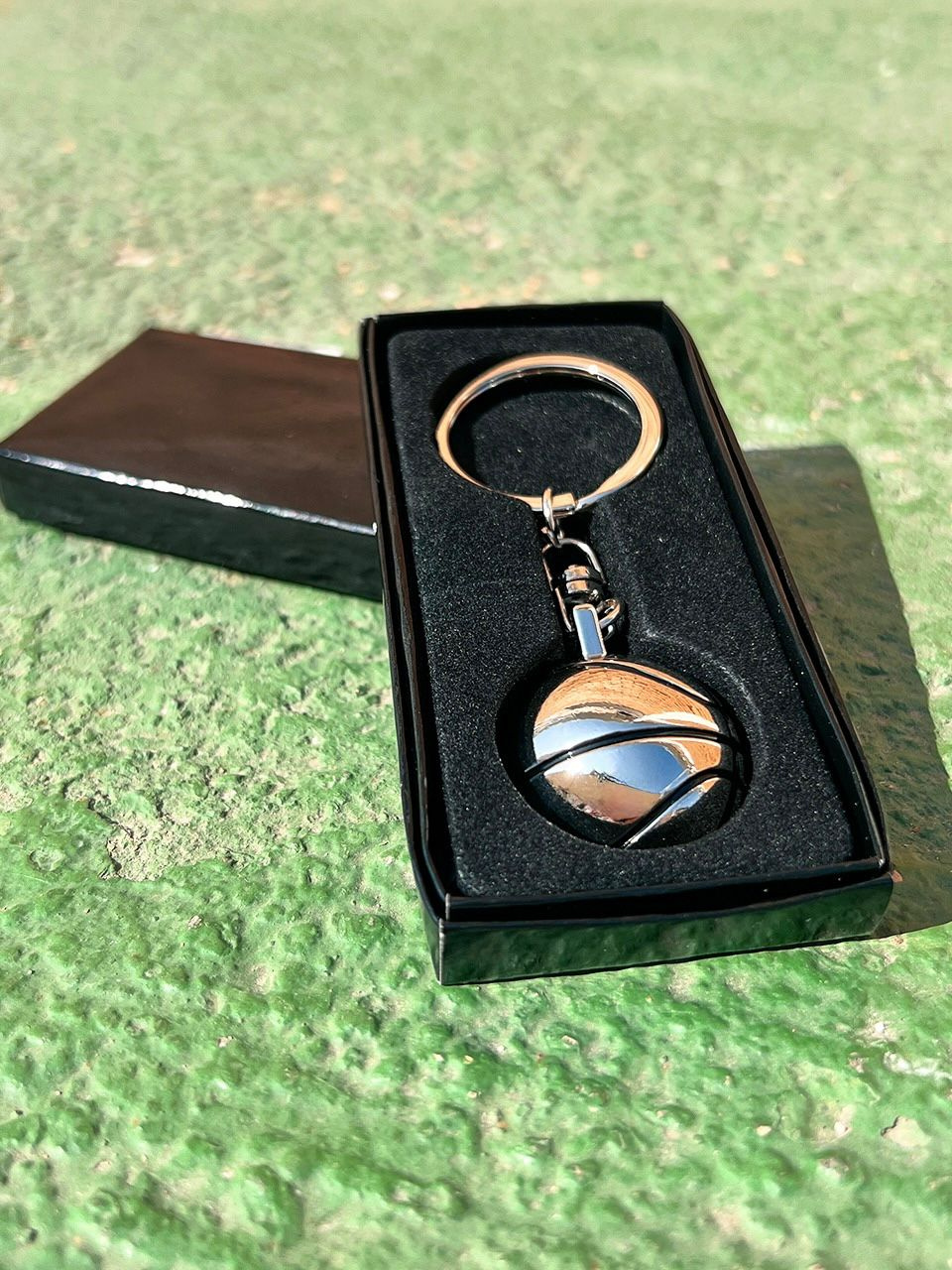 Llavero metalizado Balón-Escudo 