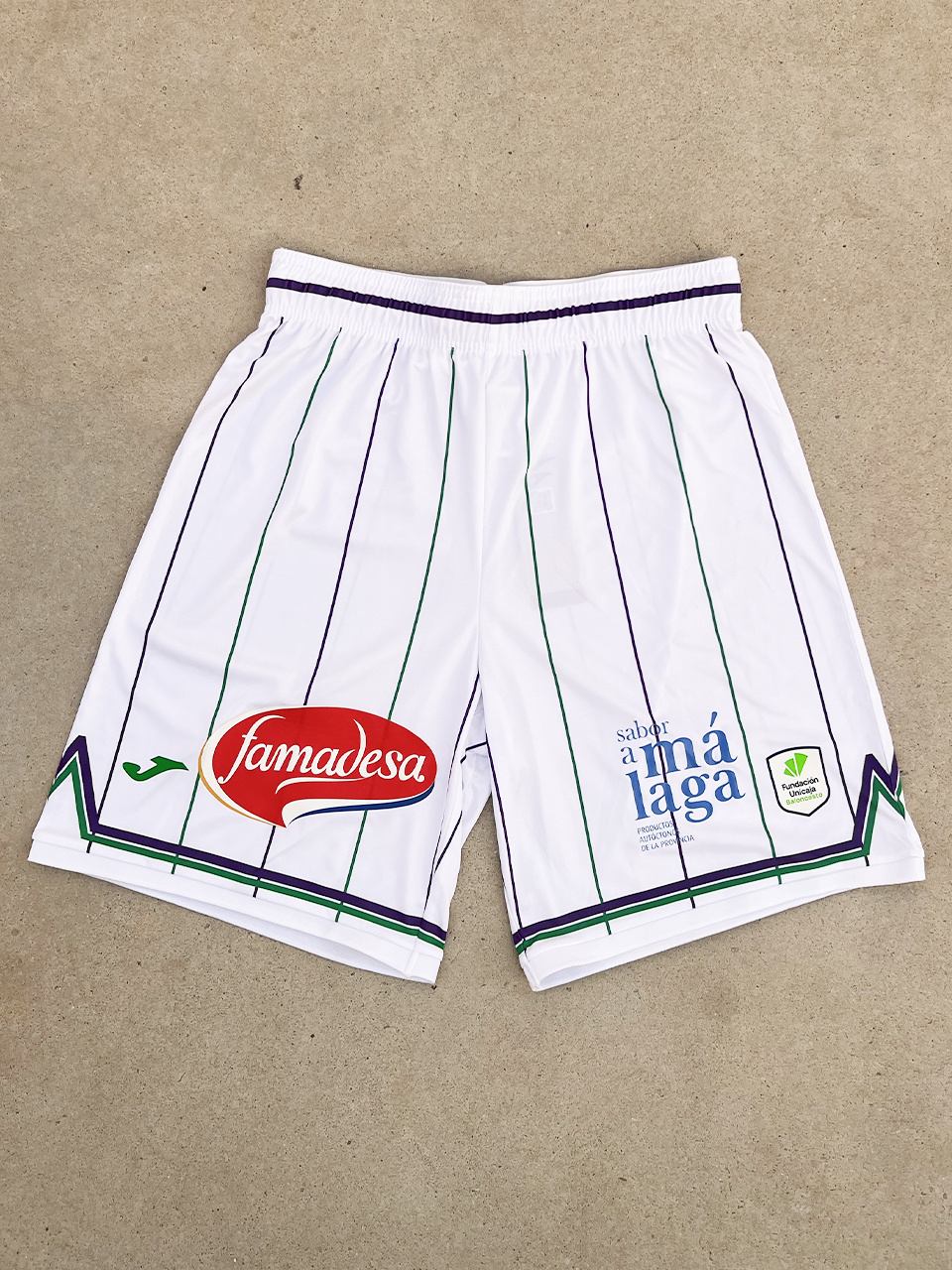Pantalón blanco juego 2425