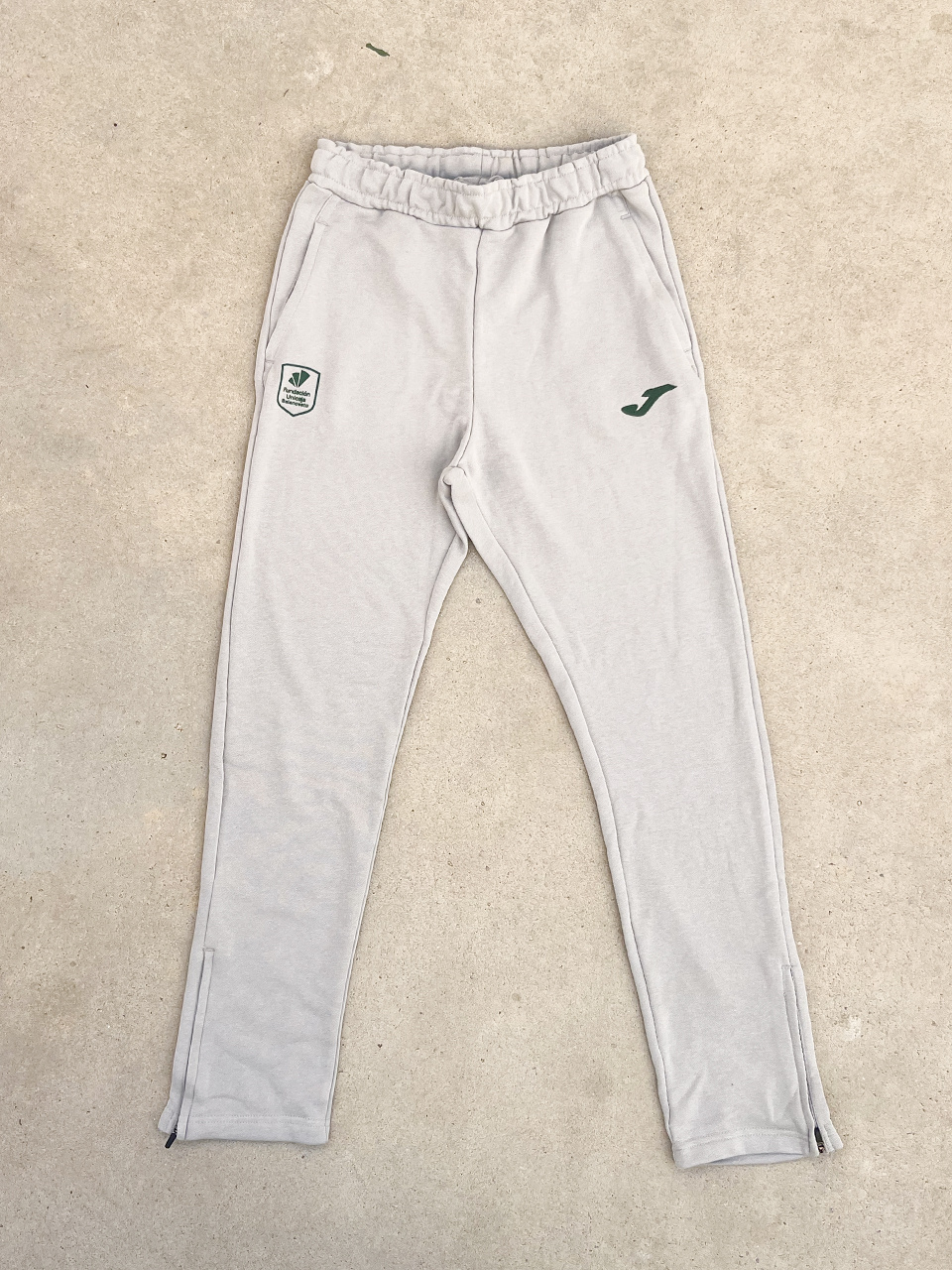 Pantalón chándal gris