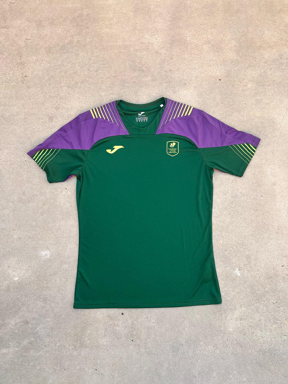Camiseta verde entrenamiento C/M