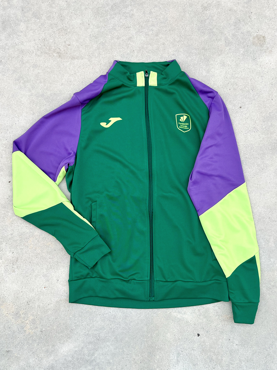 Chandal completo oficial